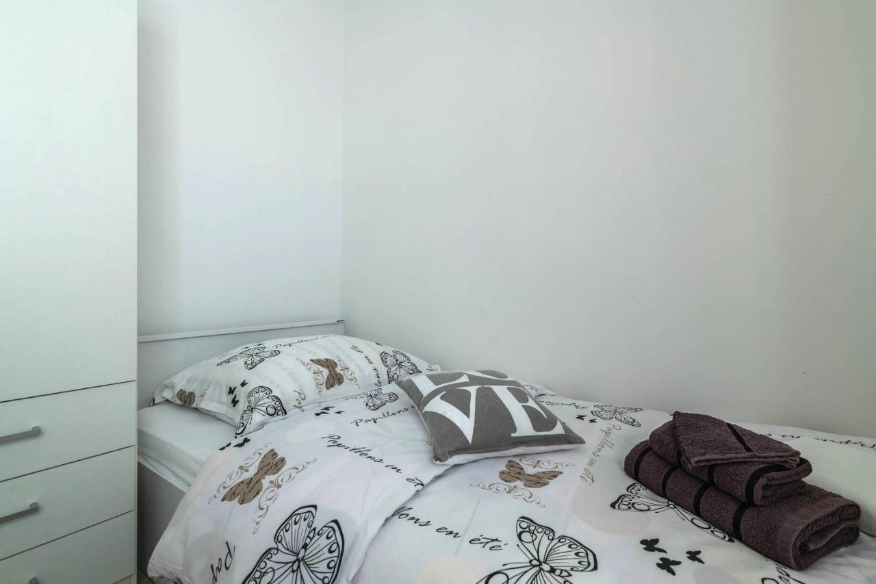 Apartment Petra 普拉 外观 照片